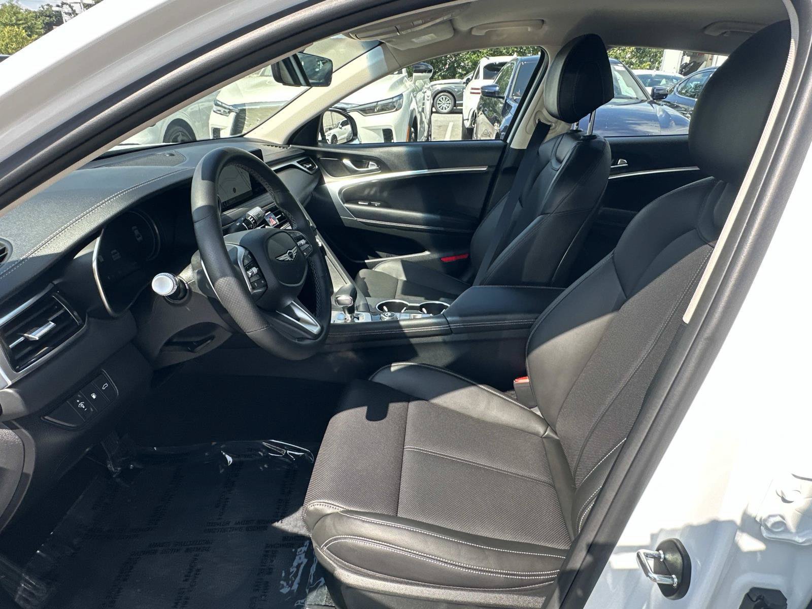 Used 2026 Genesis G70 2.5T RWD image 29