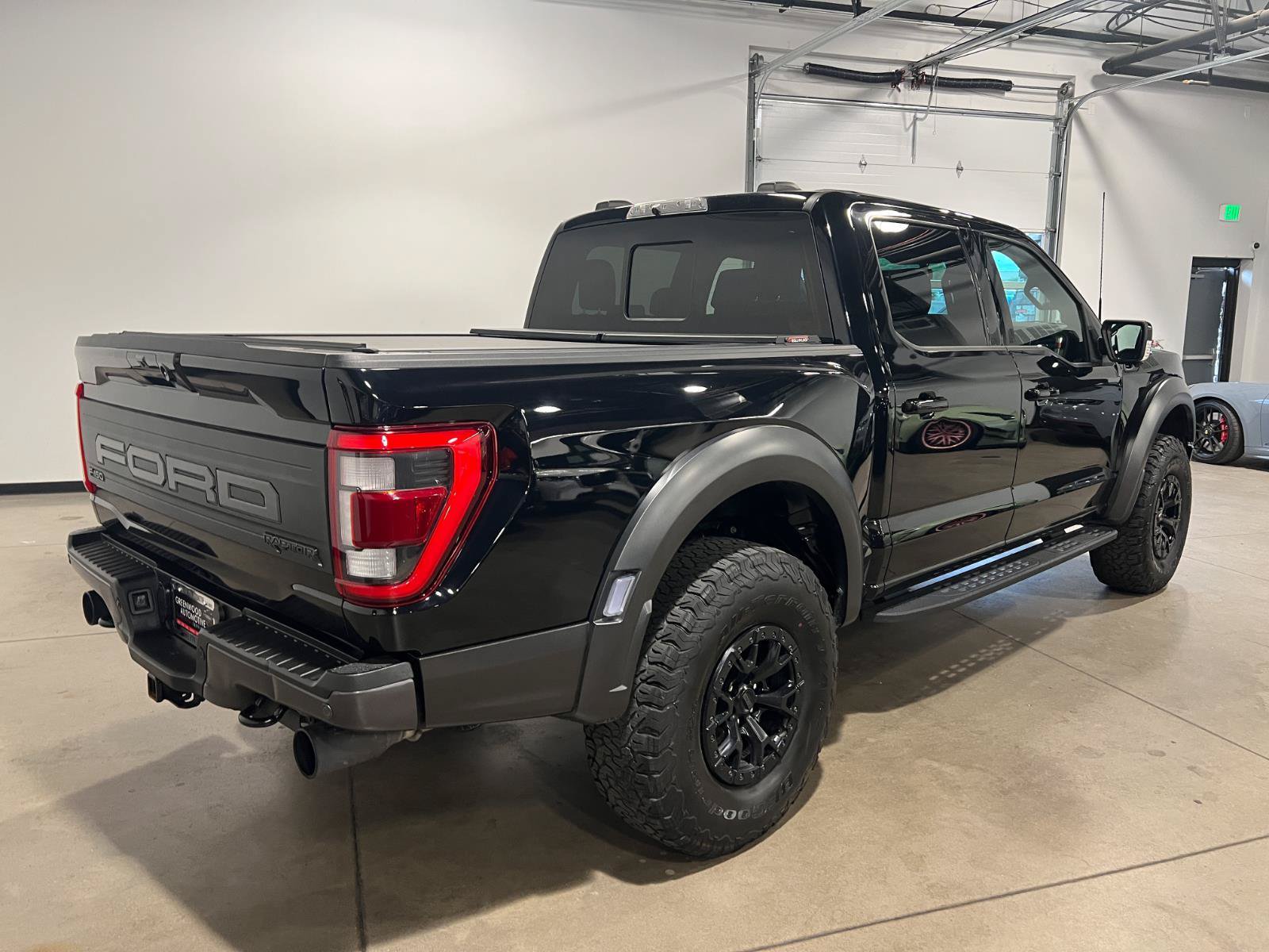 Used 2023 Ford F150 Raptor w/ Raptor 37 Performance Package AWD/4WD image 3