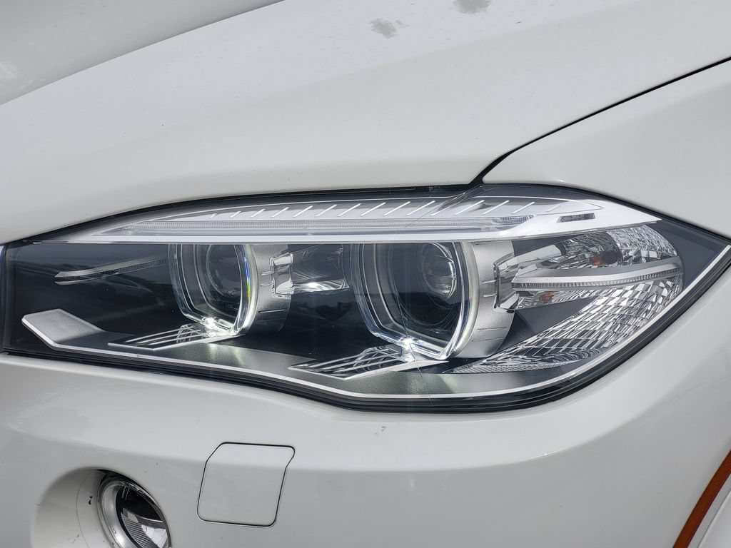 Used 2014 BMW X5 xDrive50i AWD/4WD image 11