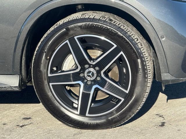 Used 2024 Mercedes-Benz GLC 300 4MATIC image 16