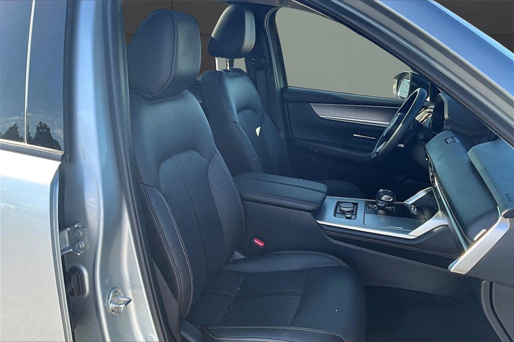 Used 2025 MAZDA CX-90 3.3 Turbo w/ Premium Sport Pkg image 8