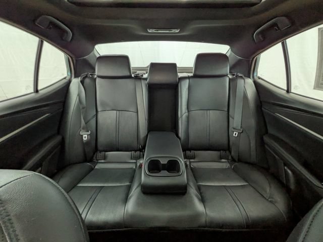 Used 2025 Toyota Camry XSE AWD/4WD image 19