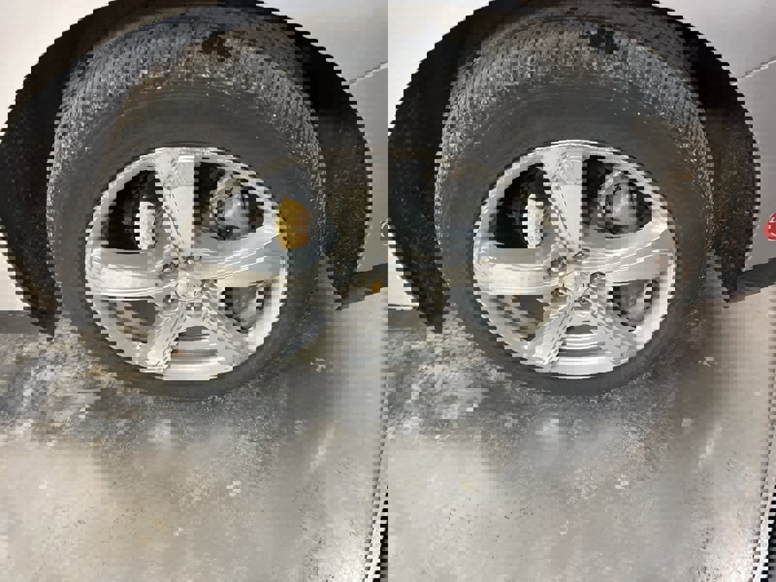 Used 2018 Chevrolet Volt LT w/ Comfort Package image 14