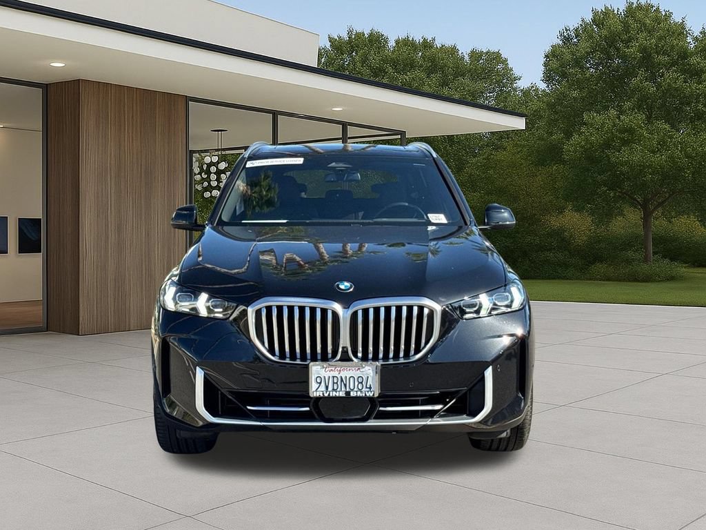 Used 2026 BMW X5 xDrive40i w/ Premium Package AWD/4WD image 4