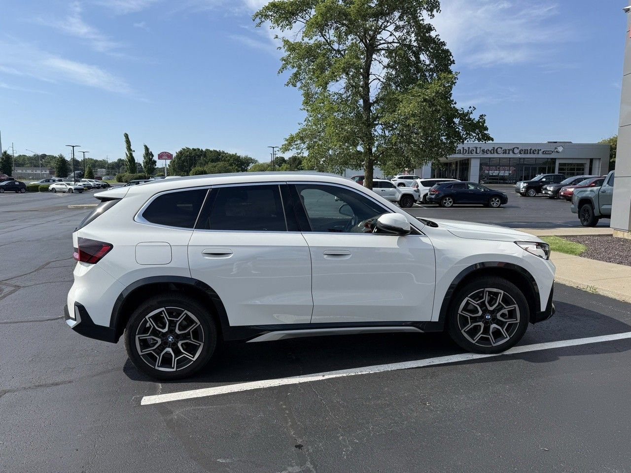 Used 2025 BMW X1 xDrive28i w/ Convenience Package AWD/4WD image 7