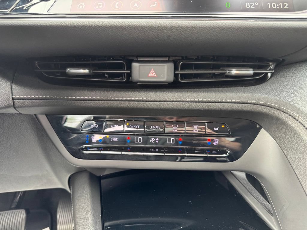 Certified 2023 Buick Envision Avenir AWD/4WD image 25