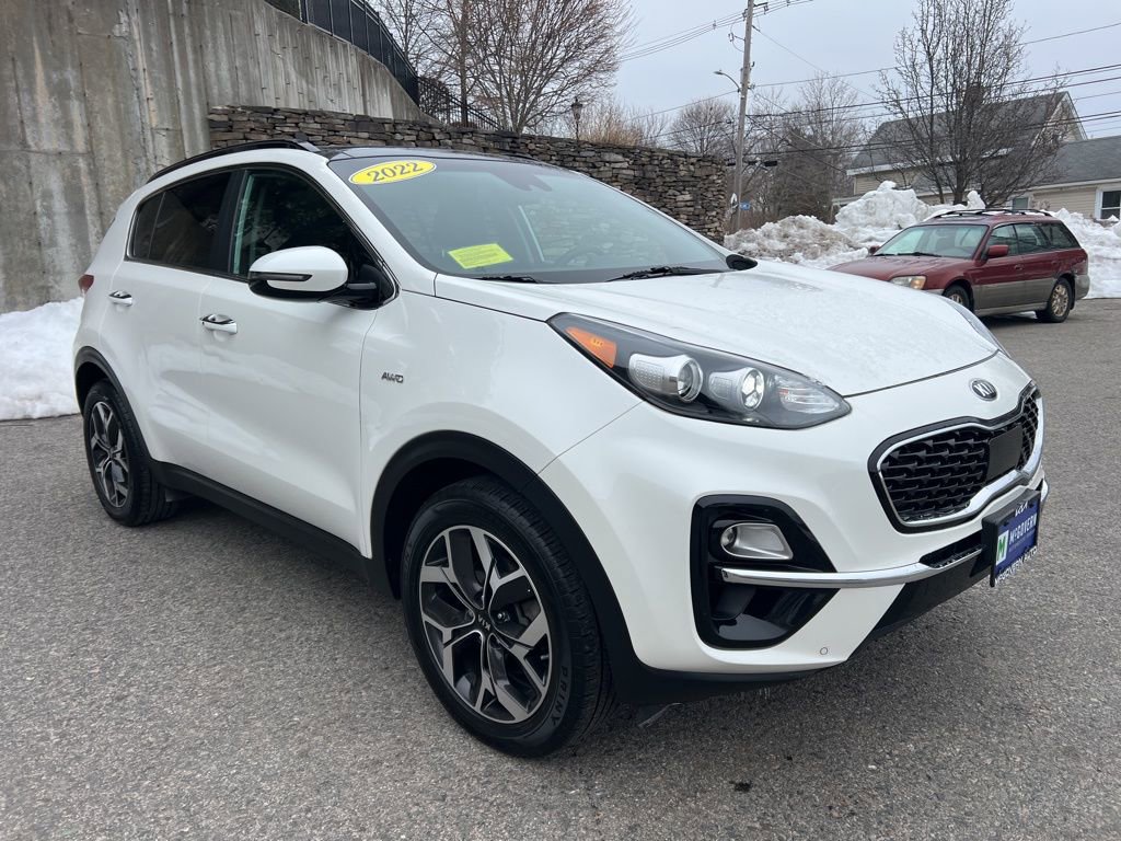 Used 2022 Kia Sportage EX w/ EX Technology Package image 7