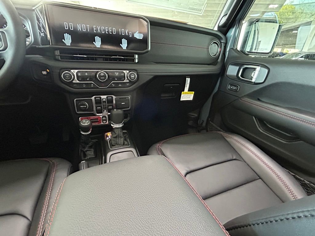 New 2026 Jeep Wrangler Unlimited Rubicon image 11