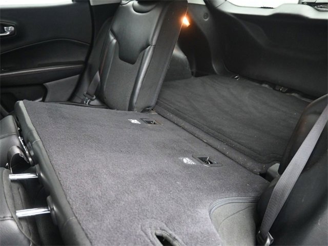 Used 2019 Jeep Compass Trailhawk image 18