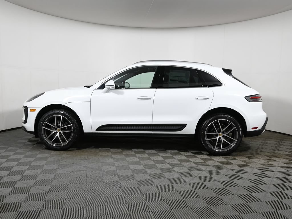 New 2026 Porsche Macan AWD/4WD image 2
