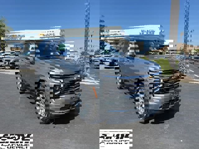 New 2026 Chevrolet Tahoe Premier w/ Sun And Tow Package image 1