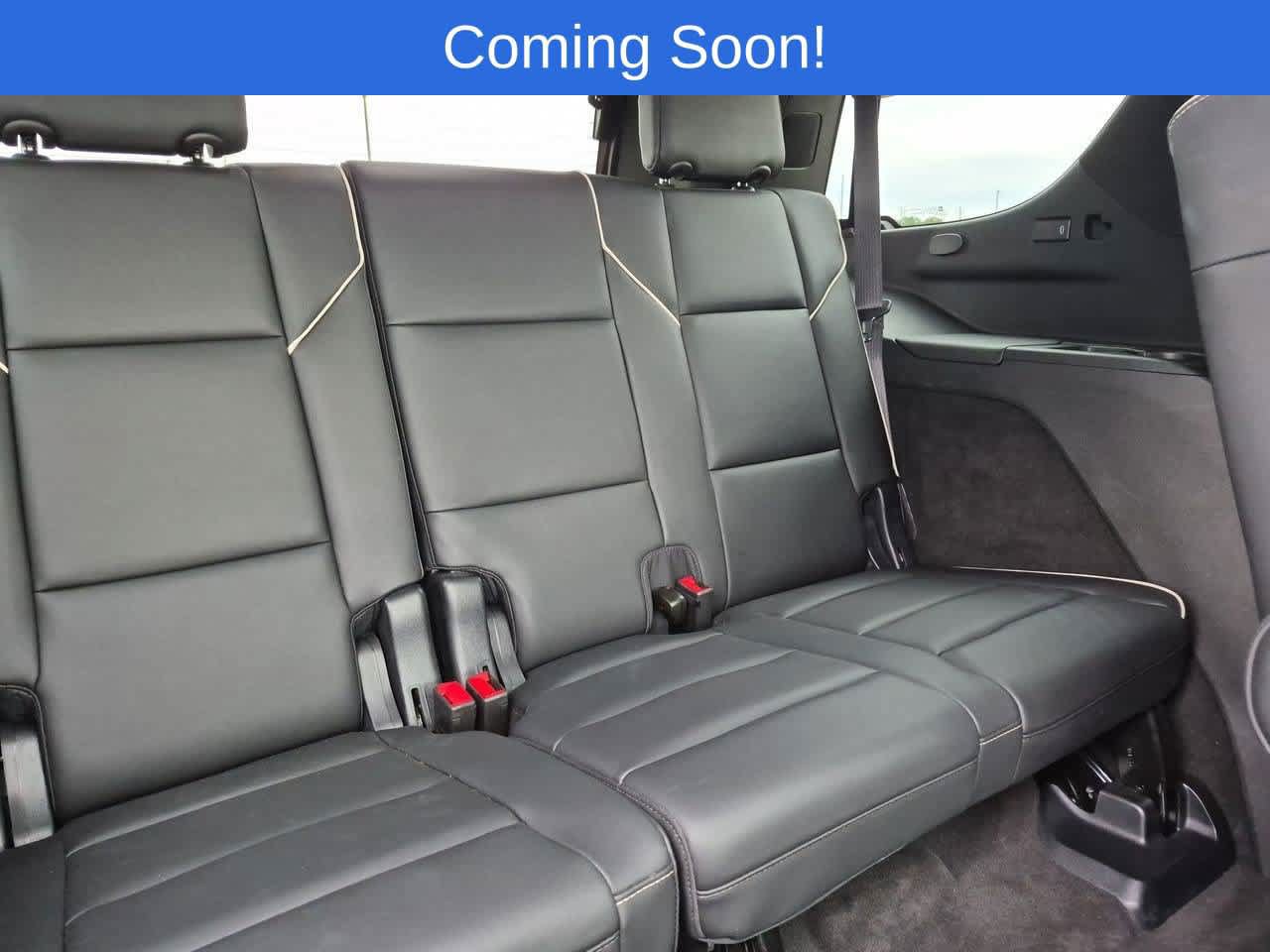 Used 2023 Cadillac Escalade Premium Luxury AWD/4WD image 23