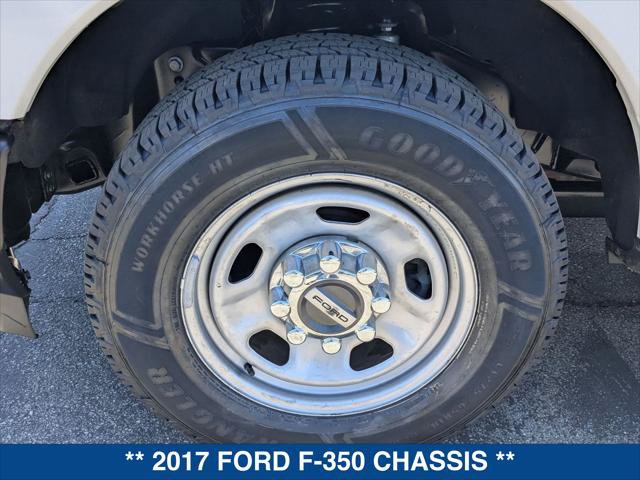 Used 2017 Ford F350 XL w/ Power Equipment Group RWD image 9