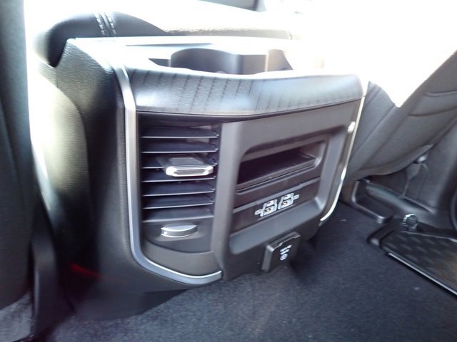 New 2026 RAM 1500 4x4 Crew Cab image 16