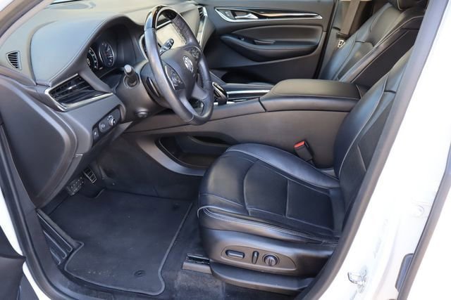 Used 2019 Buick Enclave Avenir w/ Avenir Technology Package FWD image 17