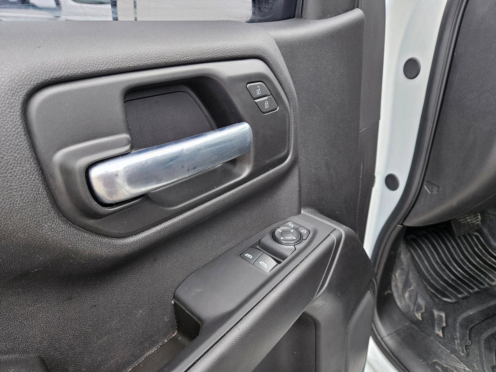 Used 2025 Chevrolet Silverado 1500 W/T w/ Trailering Package AWD/4WD image 23