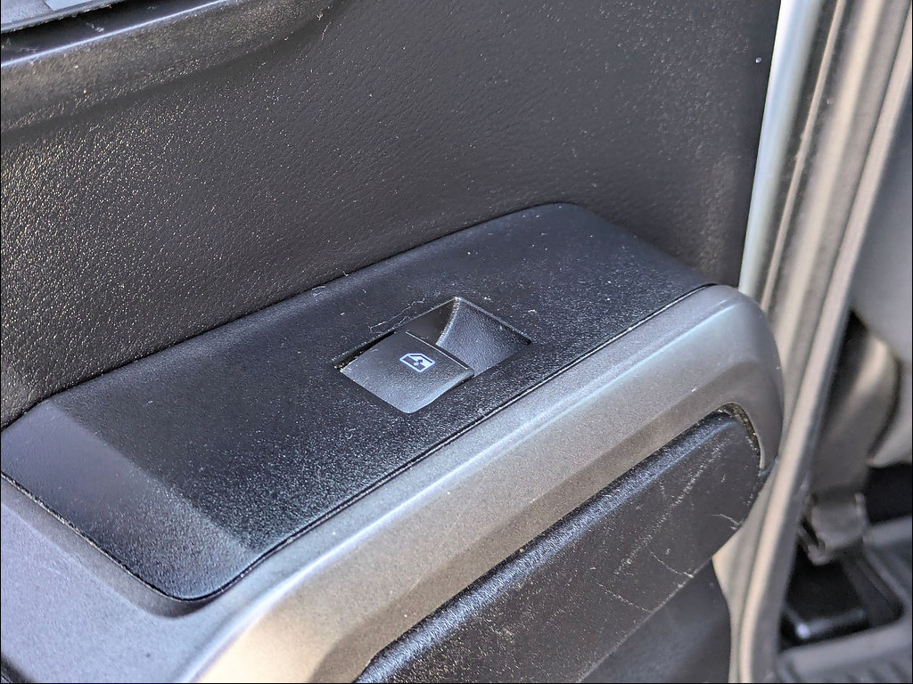 Used 2021 Toyota Tacoma TRD Off-Road AWD/4WD image 26
