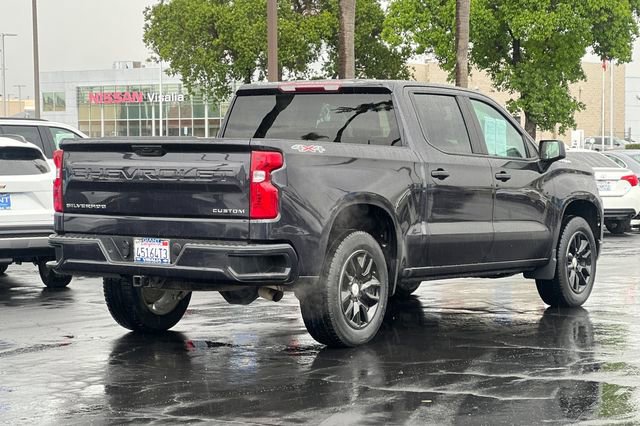 Used 2023 Chevrolet Silverado 1500 Custom image 4