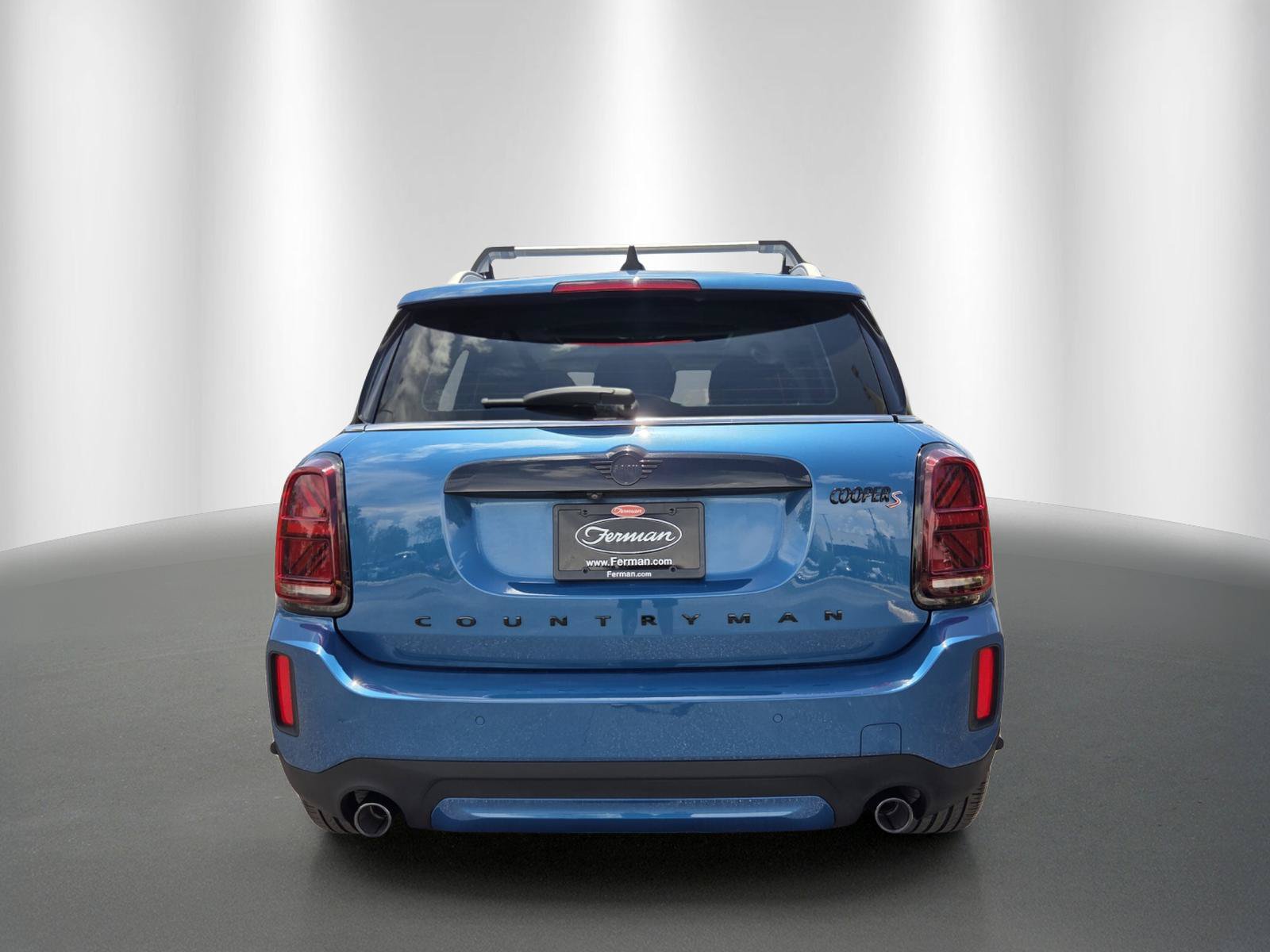Used 2024 MINI Cooper Countryman S w/ Premium Package FWD image 6