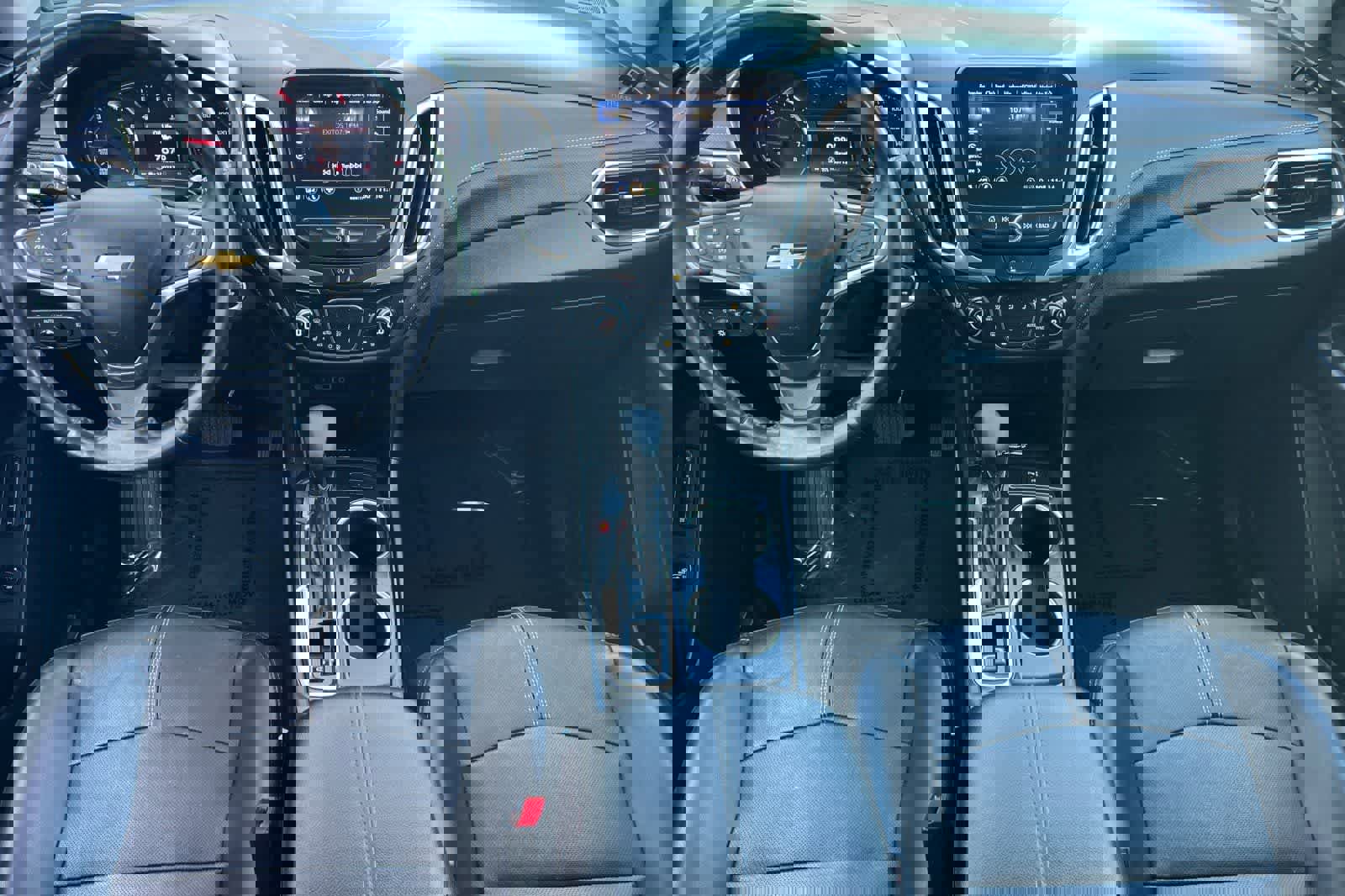 Used 2022 Chevrolet Equinox Premier image 4