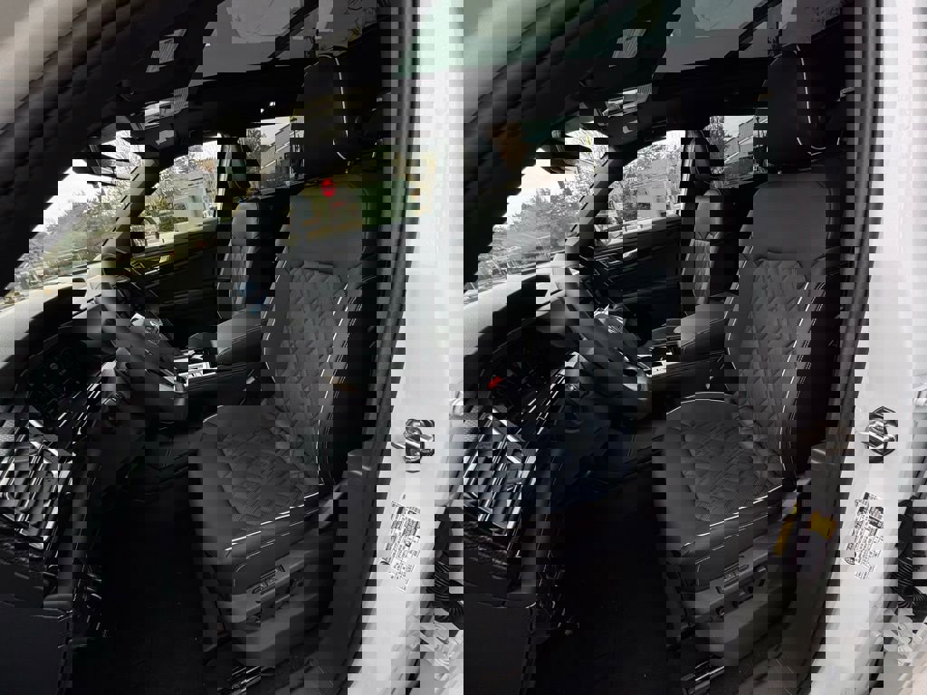 New 2026 Volkswagen Atlas Cross Sport SEL Premium R-Line image 22