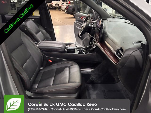 Certified 2025 Chevrolet Traverse Z71 w/ Driver Confidence Package AWD/4WD image 33