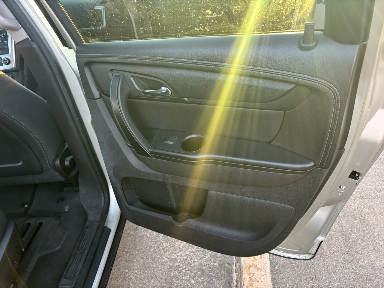 Used 2013 GMC Acadia SLE image 14