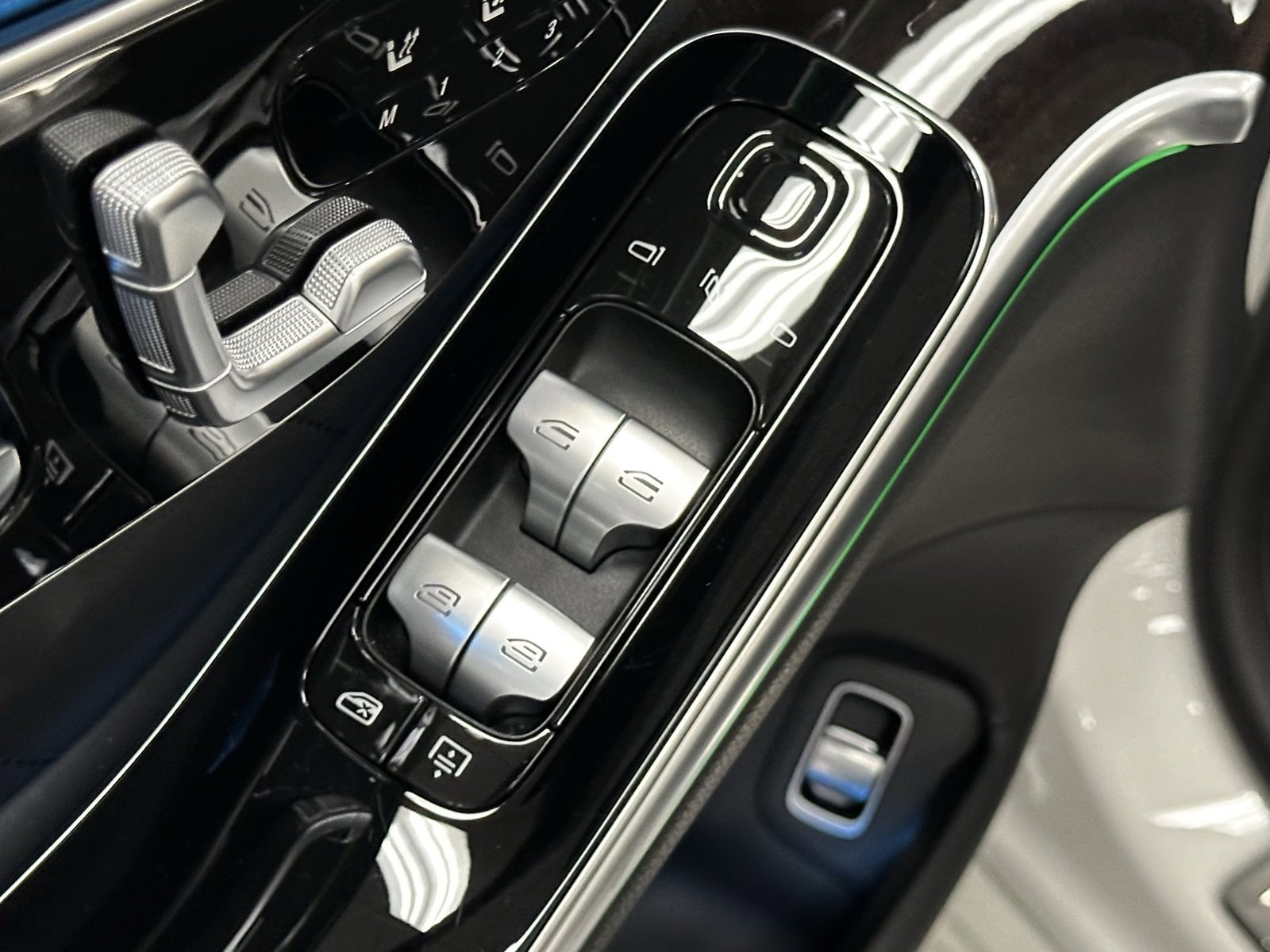 Certified 2023 Mercedes-Benz S 580 4MATIC Sedan image 23