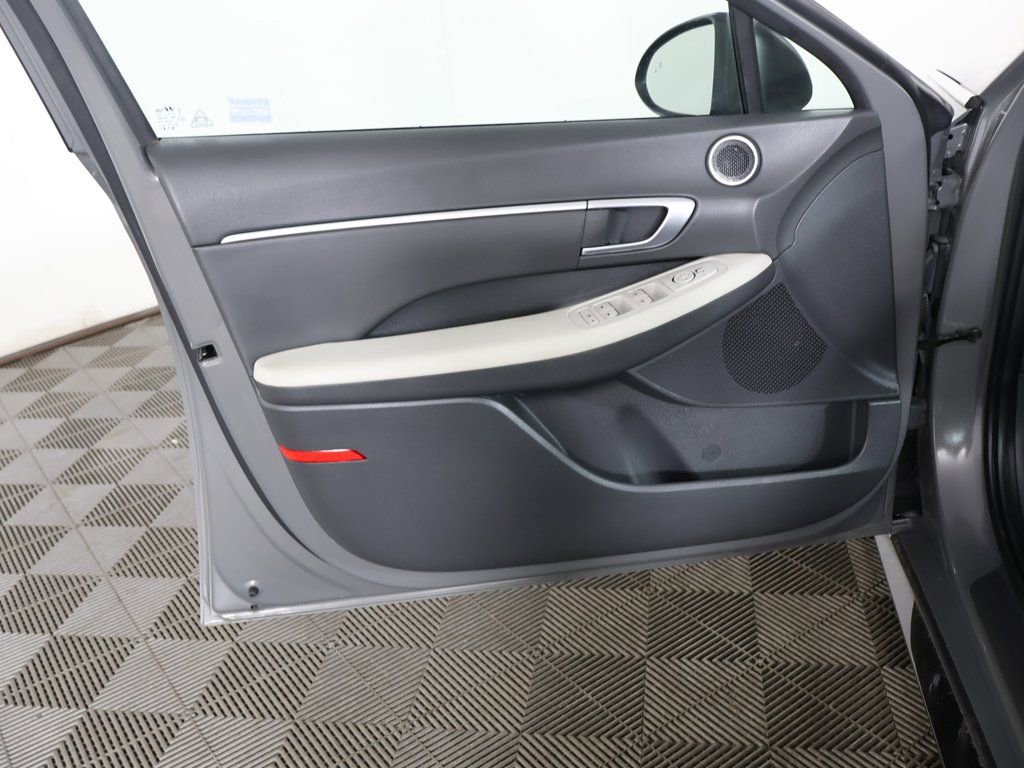 Used 2023 Hyundai Sonata SEL FWD image 19