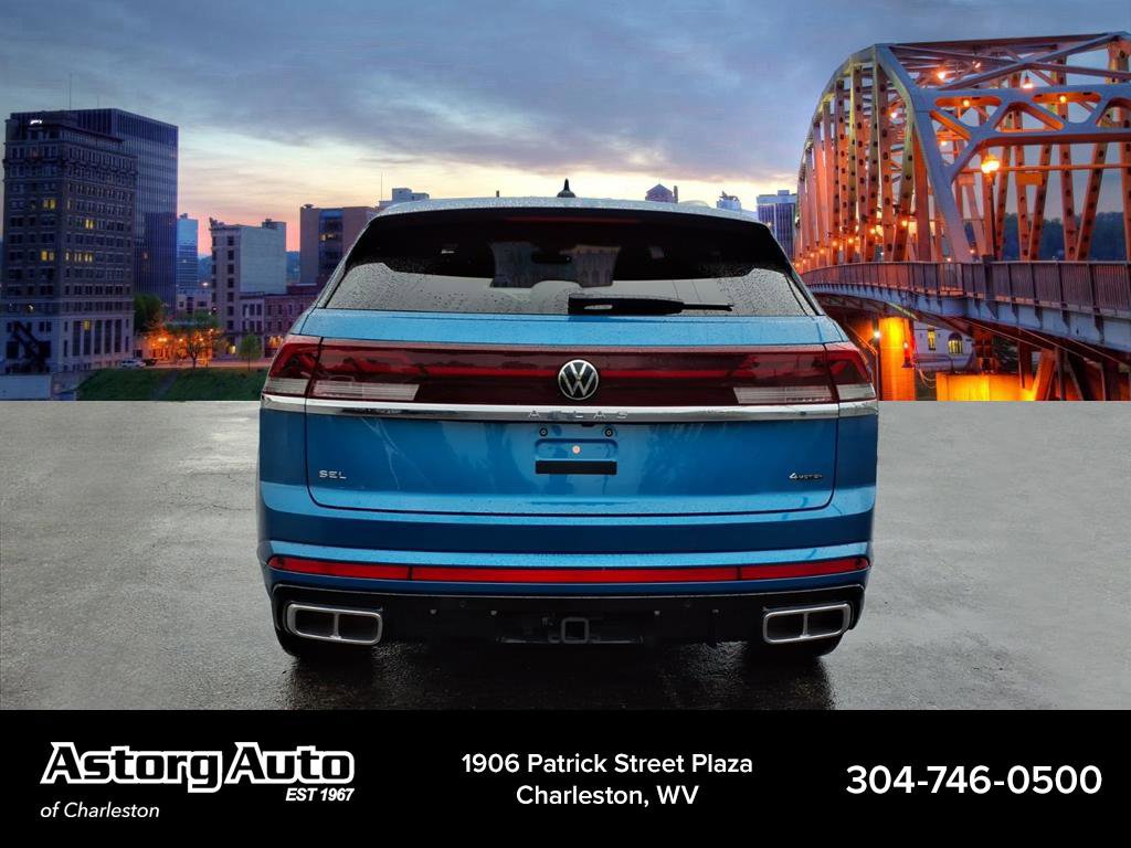 Used 2024 Volkswagen Atlas Cross Sport SEL Premium R-Line image 4