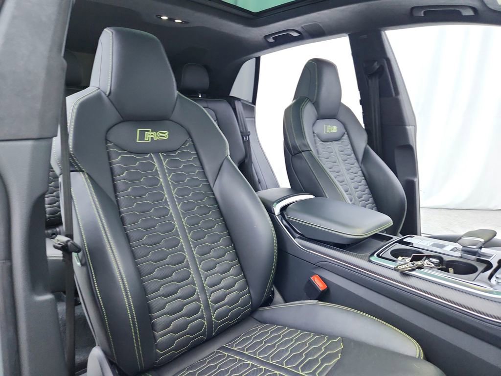 Used 2023 Audi RS Q8 image 24