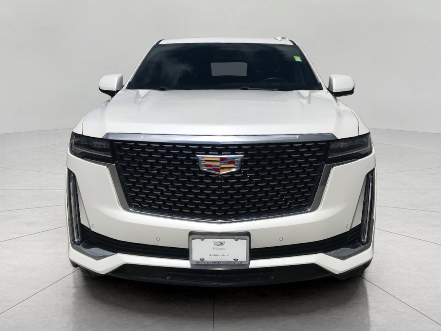 Used 2022 Cadillac Escalade Luxury AWD/4WD image 11