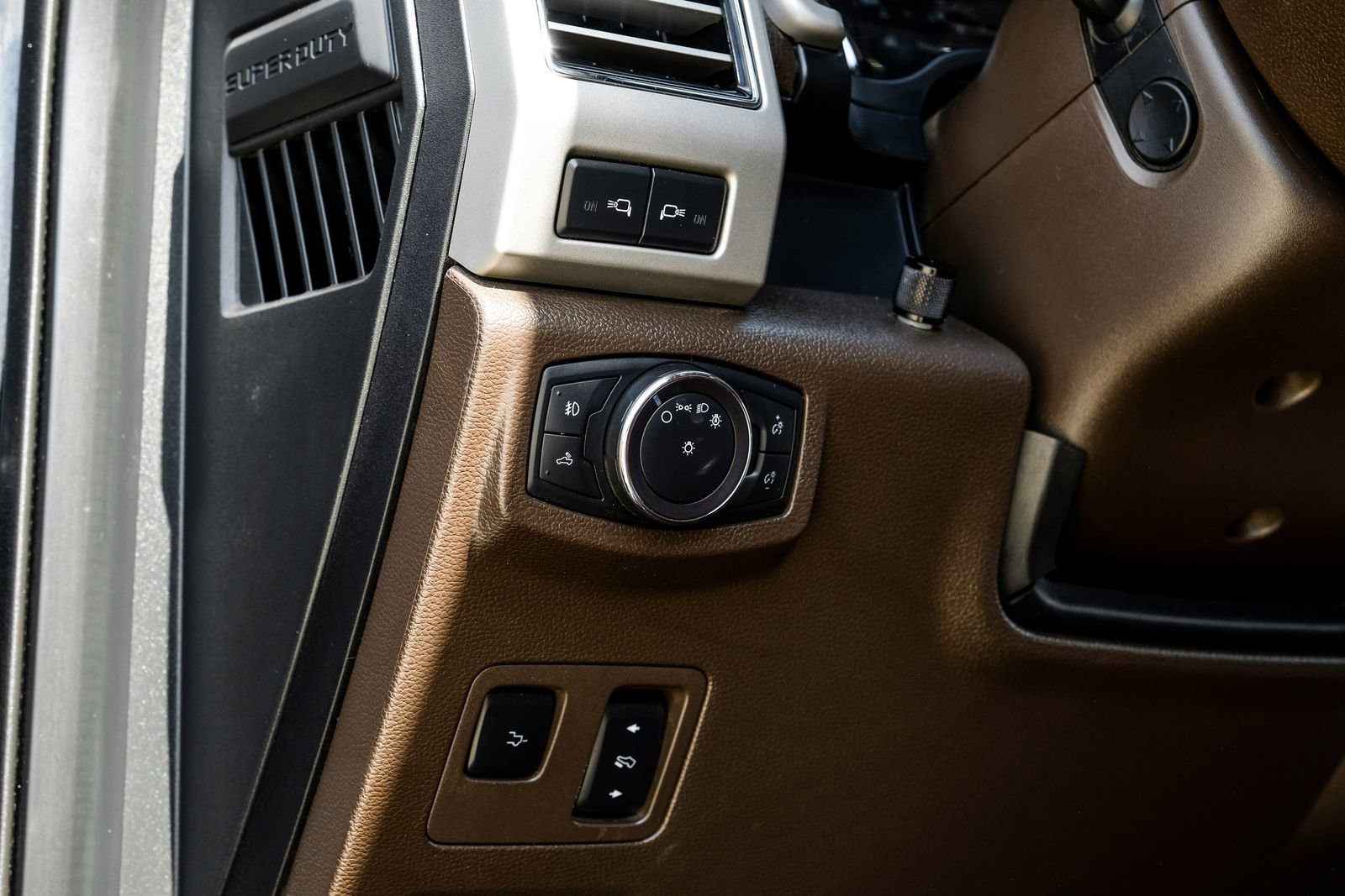 Used 2019 Ford F250 King Ranch w/ King Ranch Ultimate Package AWD/4WD image 27