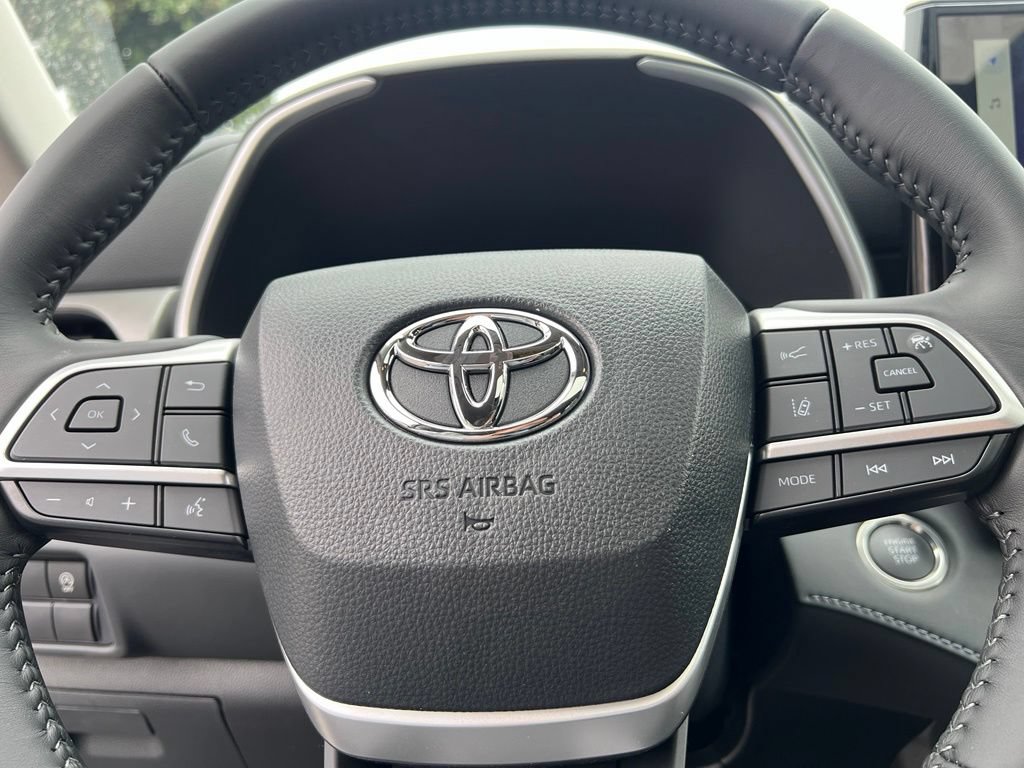 New 2026 Toyota Highlander XLE AWD/4WD image 31
