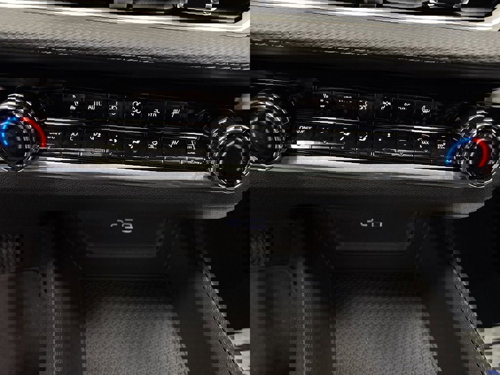 New 2026 Chevrolet Equinox LT w/ Convenience Package II image 20