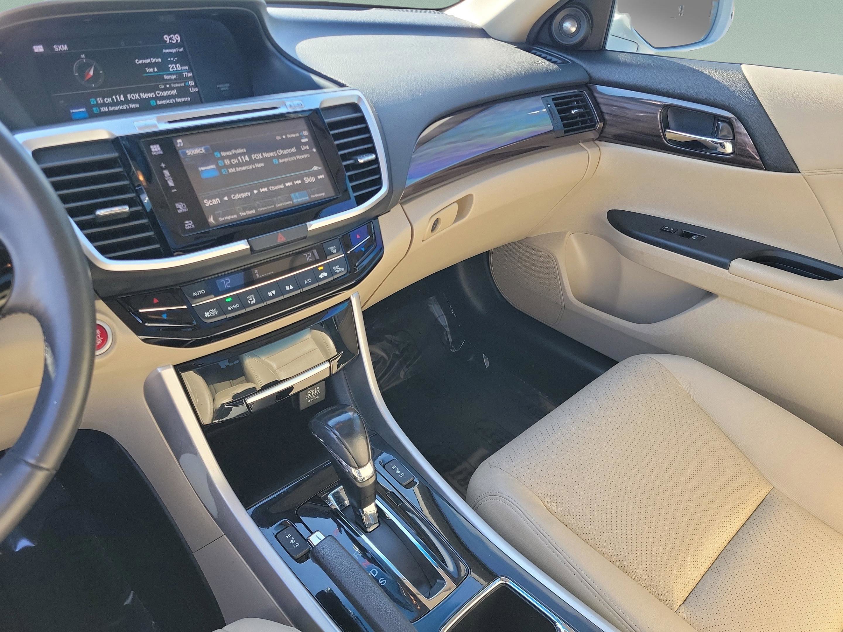 Used 2016 Honda Accord EX-L image 29