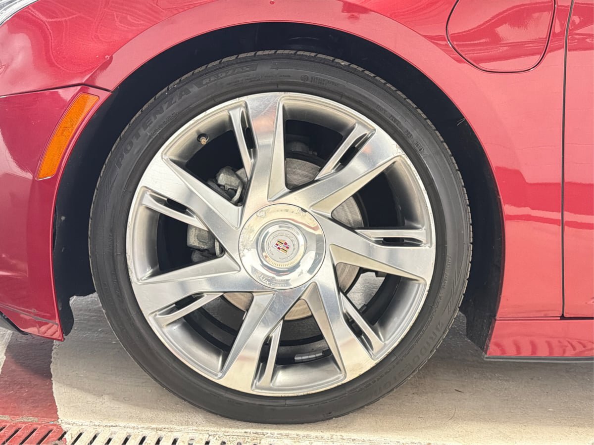 Used 2014 Cadillac ELR w/ Luxury Package image 13