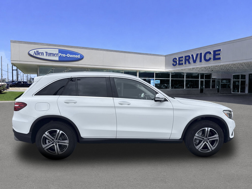 Used 2018 Mercedes-Benz GLC 300 4MATIC image 9