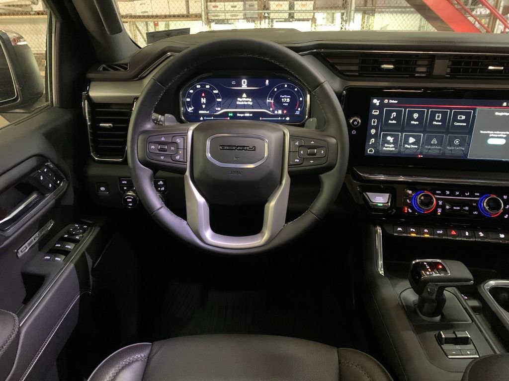 Used 2024 GMC Sierra 1500 Denali w/ Technology Package image 17