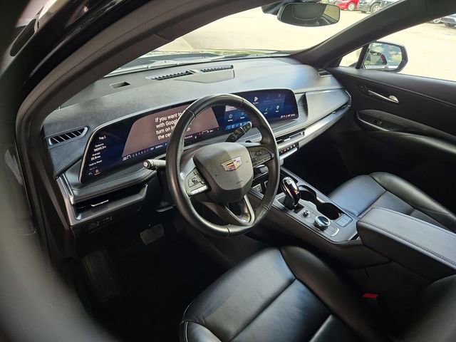 Certified 2024 Cadillac XT4 Premium Luxury image 11