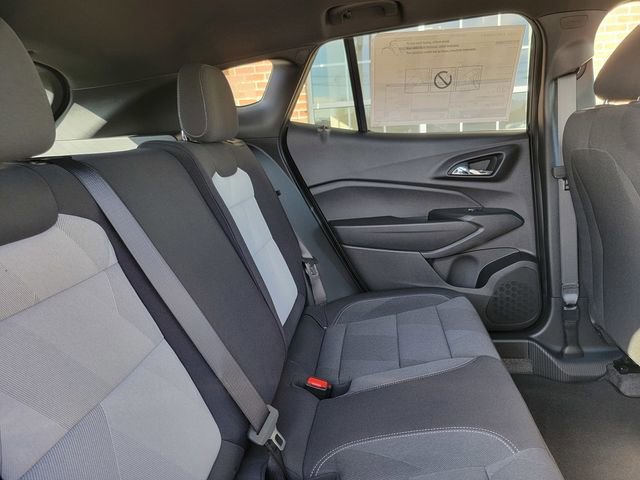 New 2026 Chevrolet Trax RS w/ Sunroof Package image 16