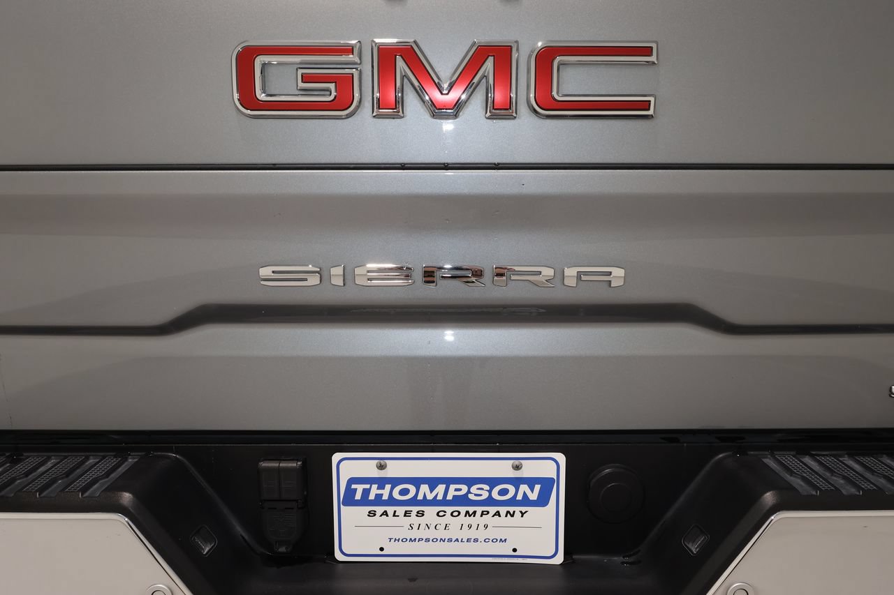 Used 2025 GMC Sierra 1500 SLT w/ SLT Premium Plus Package AWD/4WD image 39