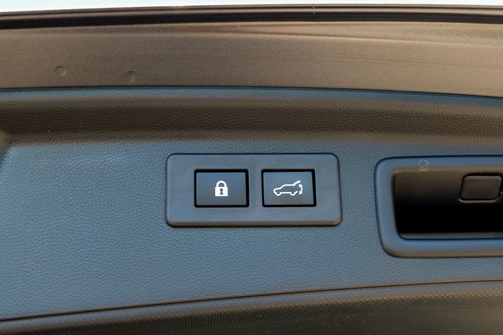 Used 2023 Subaru Forester Limited AWD/4WD image 62