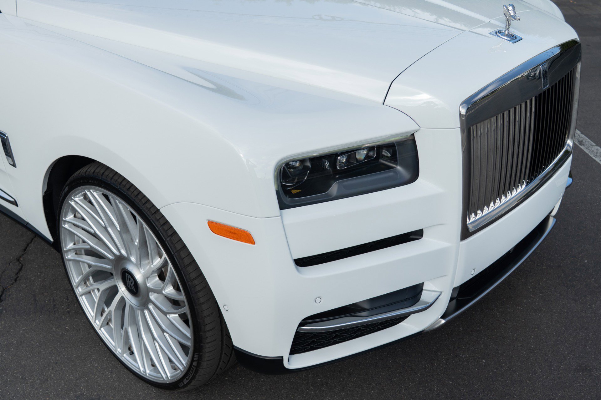 Used 2022 Rolls-Royce Cullinan image 14