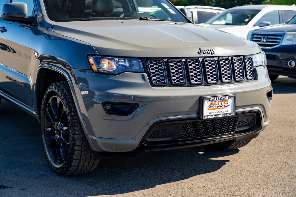 Used 2021 Jeep Grand Cherokee Laredo X image 6