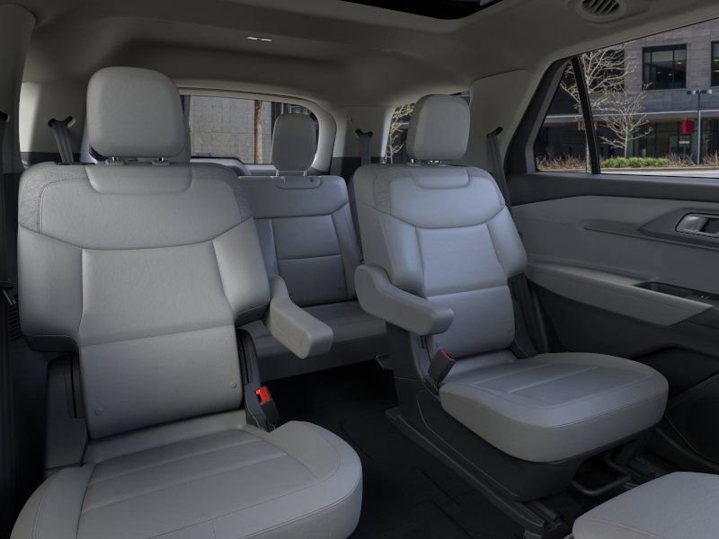 New 2026 Ford Explorer Active w/ Active Comfort Package image 11