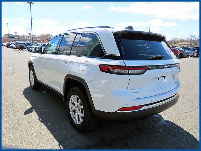 Certified 2023 Jeep Grand Cherokee Limited AWD/4WD image 5