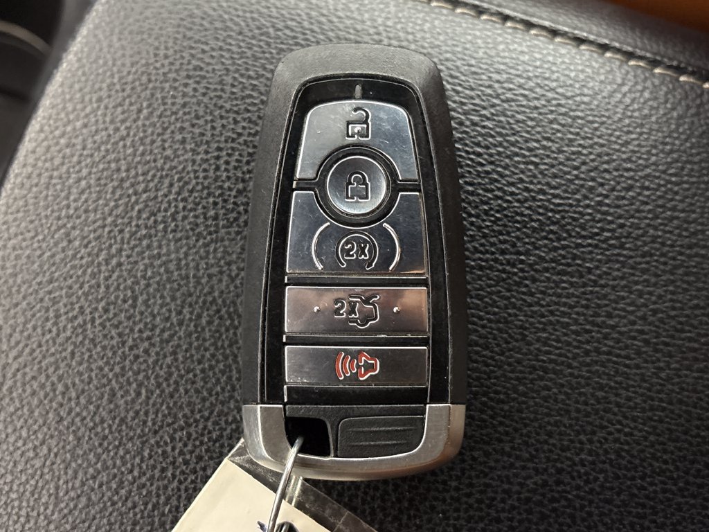 Certified 2019 Ford Fusion Titanium FWD image 33