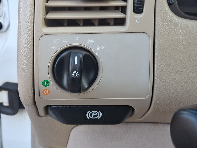Used 1999 Mercedes-Benz E 300 Sedan image 24