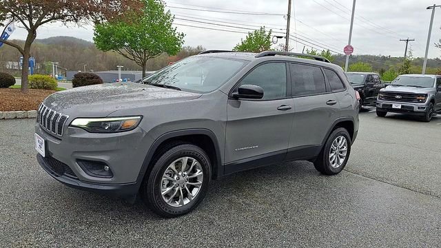 Used 2022 Jeep Cherokee Latitude Lux w/ Sun & Sound Group AWD/4WD image 4